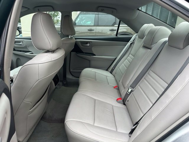 Used 2016 Toyota Camry XLE FWD image 15