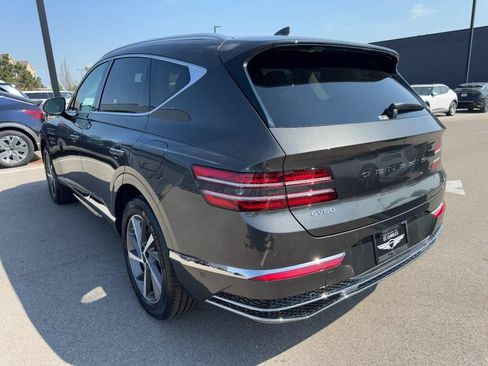 Certified 2026 Genesis GV80 2.5T Advanced AWD/4WD image 5