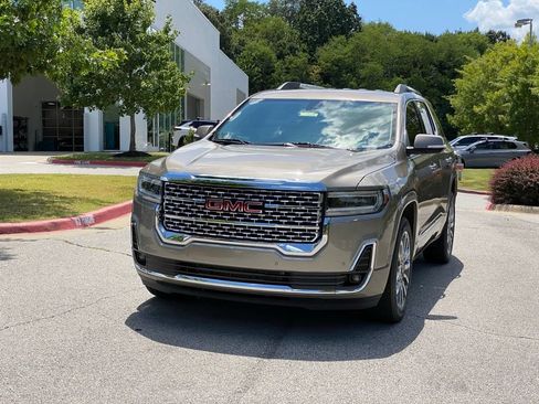 Used 2023 GMC Acadia Denali w/ Trailering Package FWD image 3