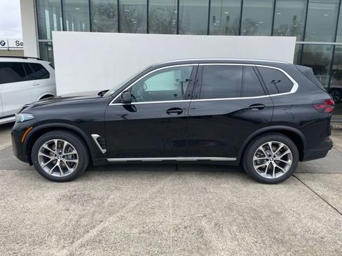 New 2026 BMW X5 xDrive40i image 2