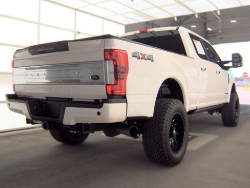 Used 2017 Ford F350 Platinum w/ Platinum Ultimate Package AWD/4WD image 7