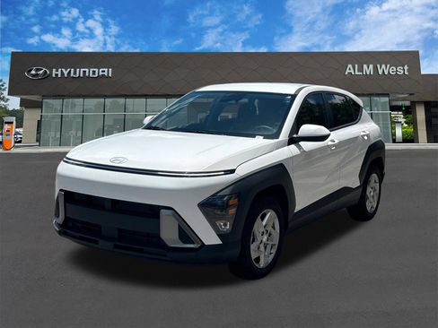 Used 2026 Hyundai Kona SE FWD image 1