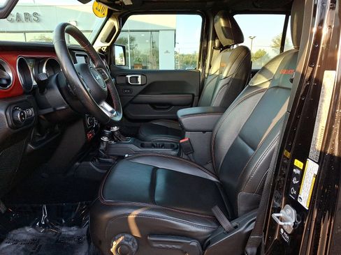 Used 2022 Jeep Gladiator Rubicon AWD/4WD image 14