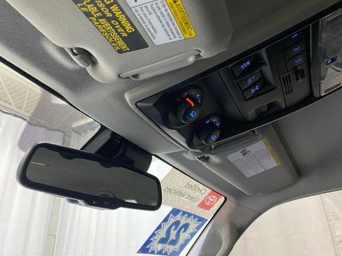 Certified 2022 Toyota 4Runner TRD Off-Road Premium image 22