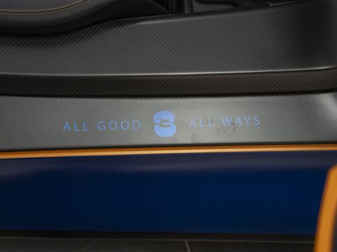 Used 2021 McLaren Elva RWD image 65