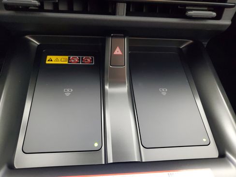 New 2026 Subaru Solterra Limited XT image 18