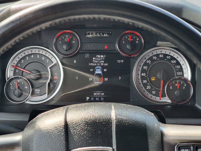 Used 2022 RAM 1500 Warlock AWD/4WD image 29