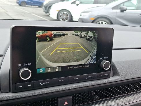 Used 2023 Honda CR-V EX image 17