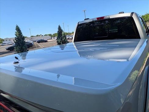 Used 2023 Ford F250 Lariat w/ Lariat Ultimate Package AWD/4WD image 23