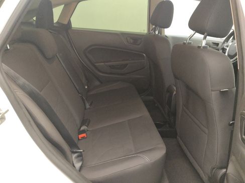 Used 2019 Ford Fiesta SE FWD image 19