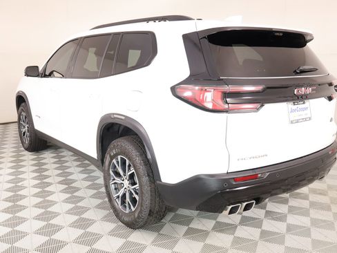 Used 2026 GMC Acadia AT4 w/ Luxury Package AWD/4WD image 26