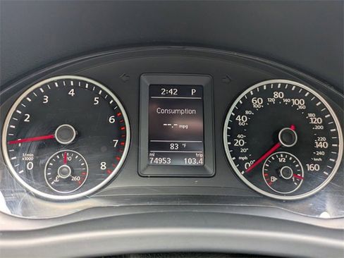 Used 2016 Volkswagen Tiguan S image 30