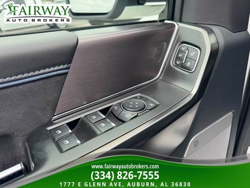 Used 2024 Ford F150 Platinum w/ FX4 Off-Road Package AWD/4WD image 16