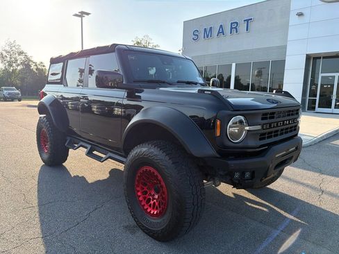 Used 2022 Ford Bronco 4-Door AWD/4WD image 2