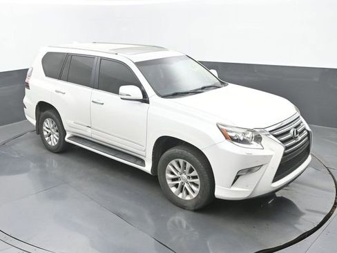 Used 2018 Lexus GX 460 Premium w/ Premium Package image 13