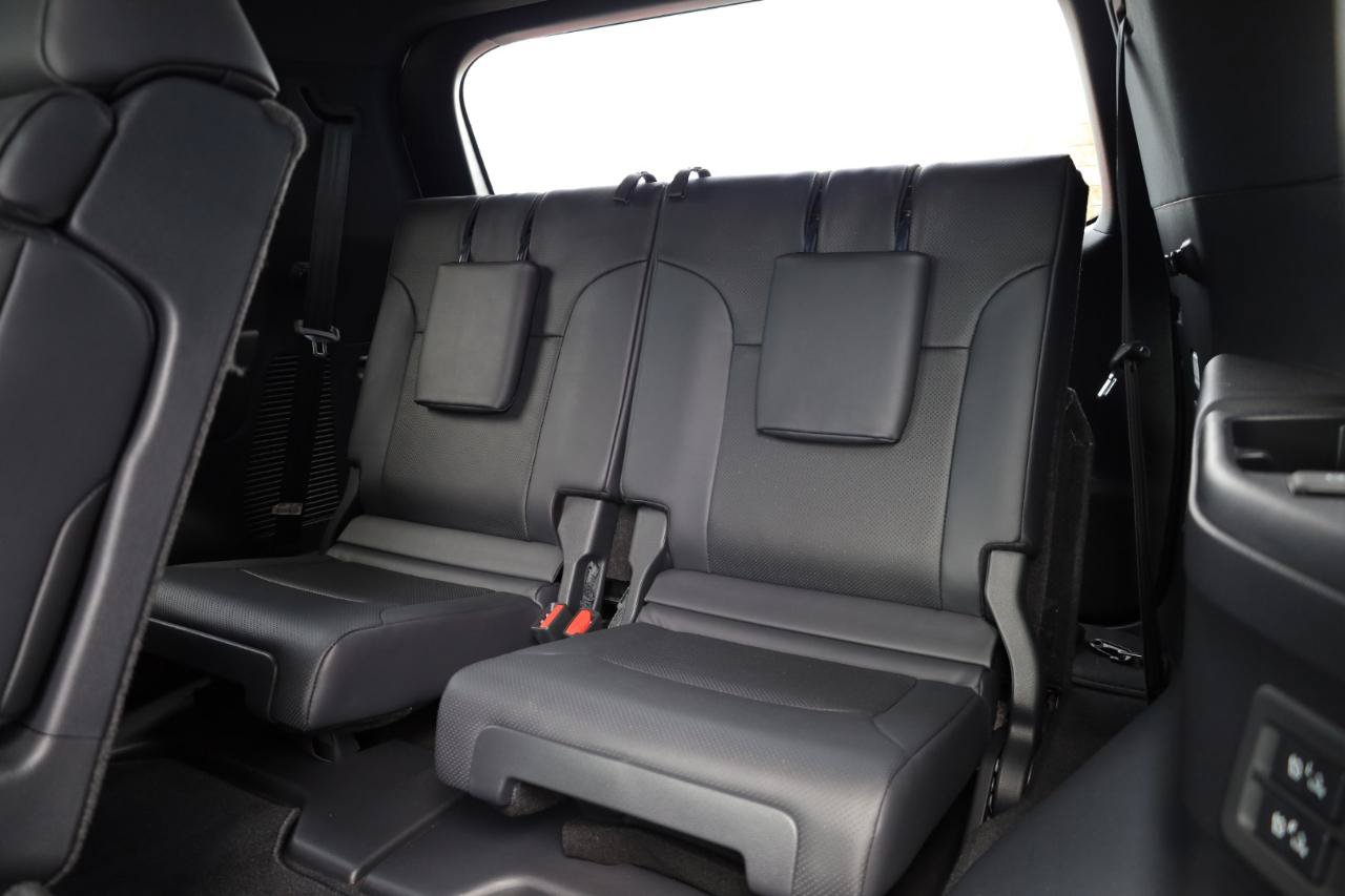 Used 2023 Lexus LX 600 F Sport w/ Accessory Package (Z1) AWD/4WD image 20