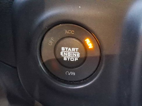 Used 2021 Jeep Wrangler Unlimited Sport image 21