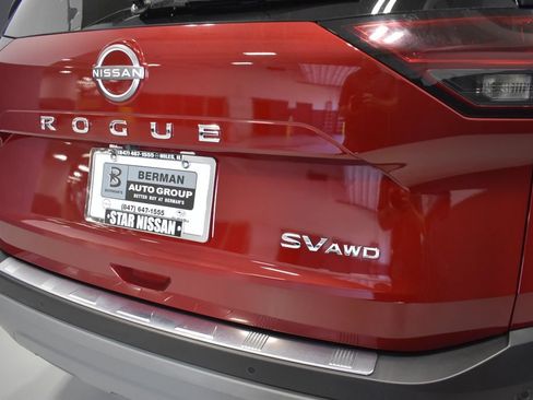 Certified 2023 Nissan Rogue SV w/ SV Premium B Package AWD/4WD image 12
