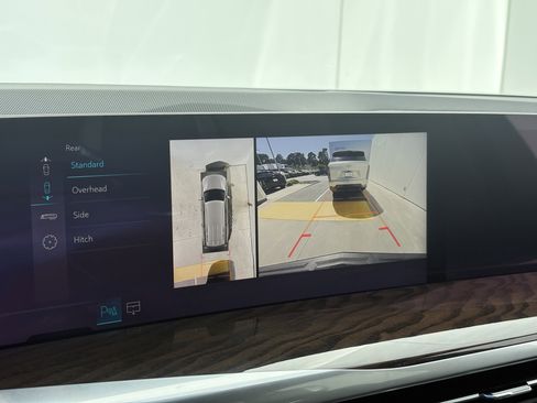 Certified 2025 Cadillac Escalade Premium Luxury Platinum image 26