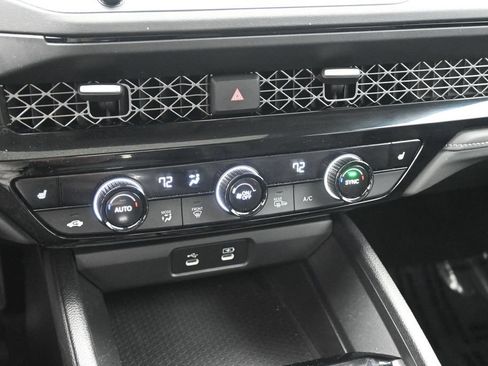 Used 2024 Honda Accord EX-L image 17