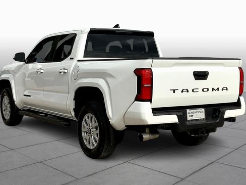 Used 2024 Toyota Tacoma SR5 RWD image 12