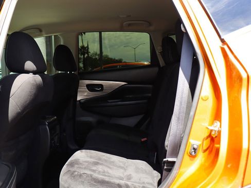Used 2017 Nissan Murano SV FWD image 33