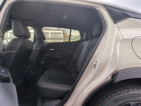 New 2026 Buick Envista Sport Touring w/ Studio Series image 15