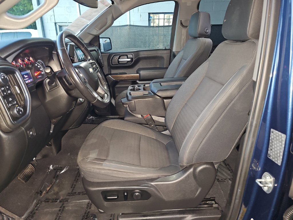Used 2019 Chevrolet Silverado 1500 LT w/ All-Star Edition AWD/4WD image 32