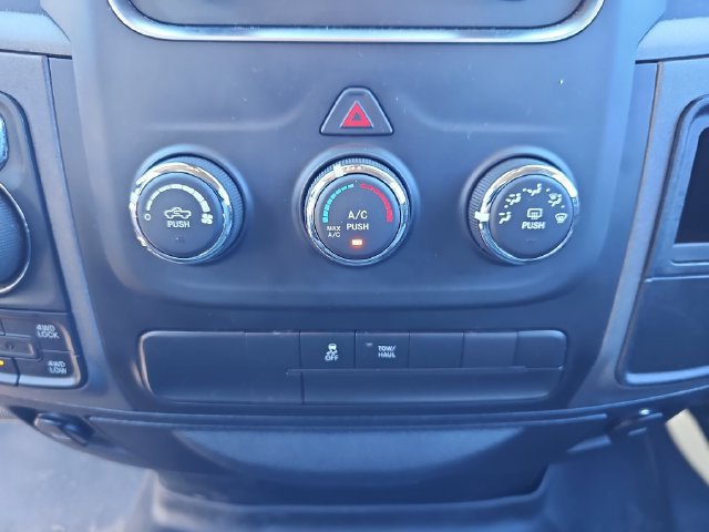 Used 2018 RAM 1500 Express w/ Express Value Package AWD/4WD image 26