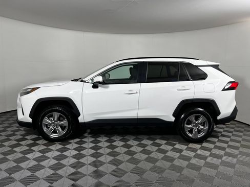Certified 2024 Toyota RAV4 XLE FWD image 8