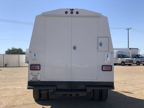 New 2026 Chevrolet Express 3500 w/ Power Convenience Package RWD image 5