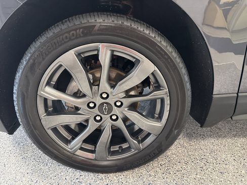 Used 2022 Chevrolet Equinox RS w/ Infotainment Package image 25