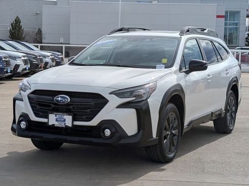 Certified 2025 Subaru Outback Onyx Edition w/ Popular Package #2 image 9