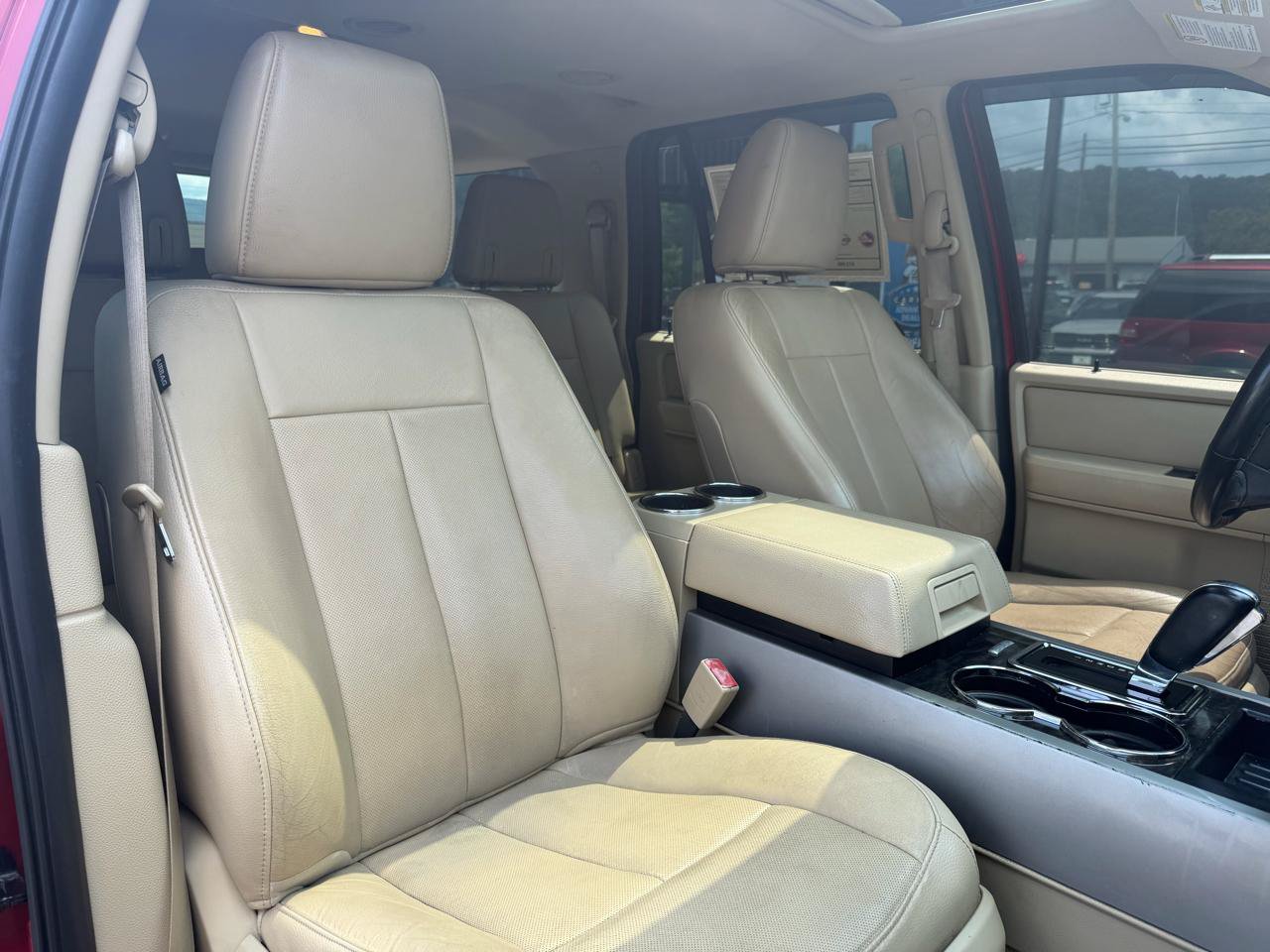 Used 2015 Ford Expedition EL Limited AWD/4WD image 18