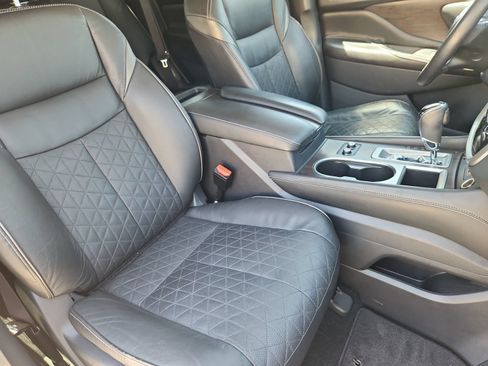 Used 2019 Nissan Murano Platinum w/ Cargo Package AWD/4WD image 14