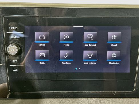 Used 2025 Volkswagen Jetta Sport FWD image 21