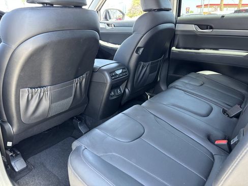 Used 2022 Hyundai Palisade SEL w/ 8P Bench Seat Package FWD image 15