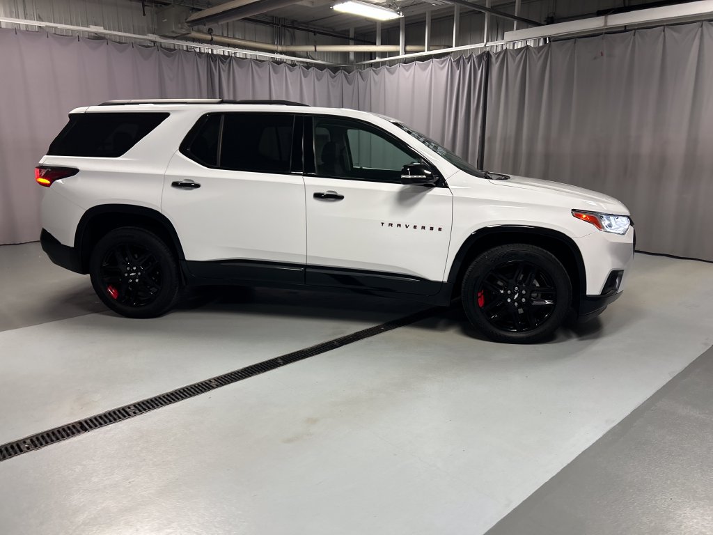 Used 2019 Chevrolet Traverse Premier w/ Redline Edition AWD/4WD image 8