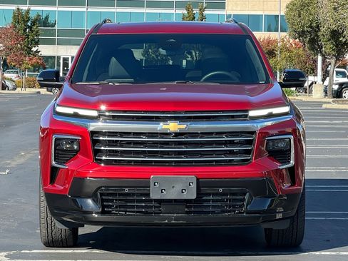 Certified 2025 Chevrolet Traverse High Country w/ LPO, Floor Liner Package image 22