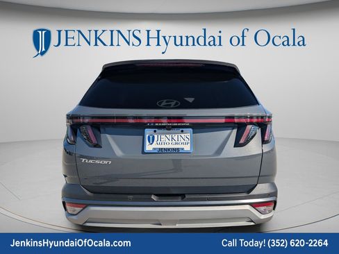 New 2026 Hyundai Tucson Limited FWD image 5