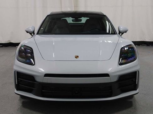 New 2025 Porsche Panamera 4 image 16