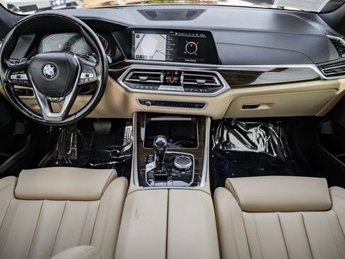 Used 2020 BMW X5 xDrive40i w/ Premium Package image 21