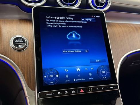 Certified 2025 Mercedes-Benz GLC 350e 4MATIC image 29
