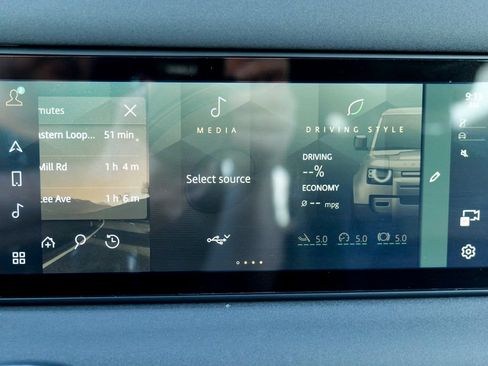 Used 2023 Land Rover Defender 110 X-Dynamic SE AWD/4WD image 53