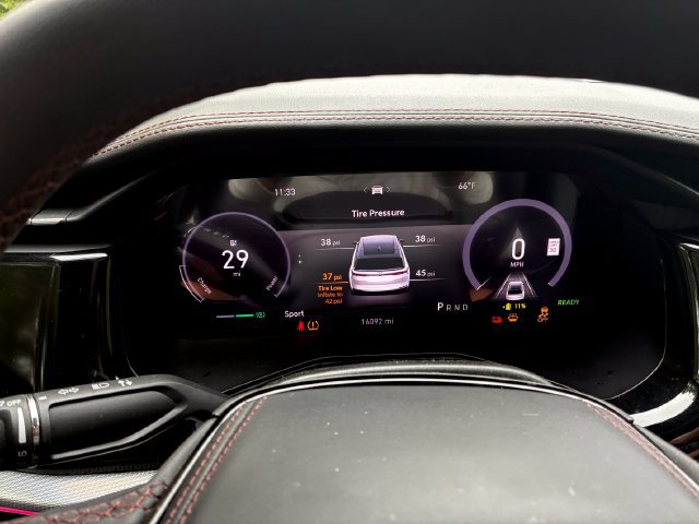 Used 2024 Jeep Wagoneer Launch Edition AWD/4WD image 28