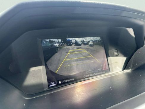 Used 2015 Honda Odyssey Touring Elite image 35