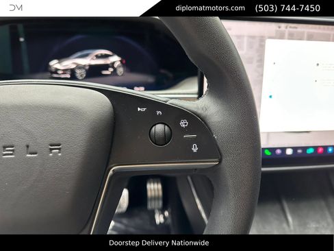 Used 2021 Tesla Model S Plaid image 32