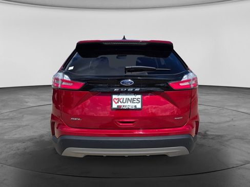Certified 2024 Ford Edge SEL AWD/4WD image 7