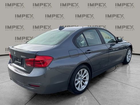 Used 2017 BMW 320i xDrive 320i xDrive image 5