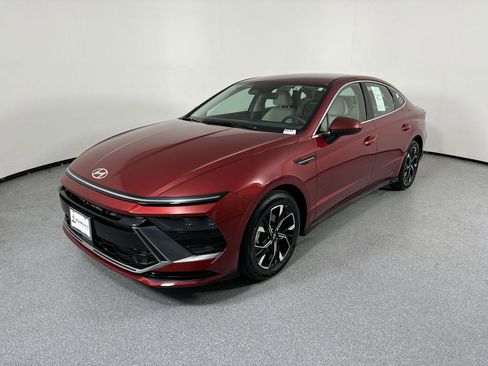 Used 2024 Hyundai Sonata SEL FWD image 23